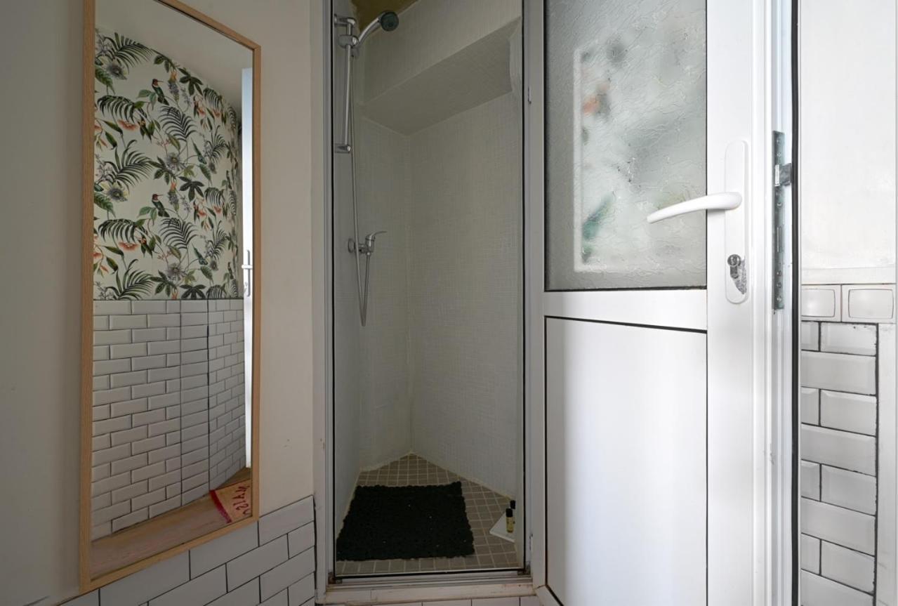 Apartment Emerald Oasis Close To Fashionable Le Marais Paris
